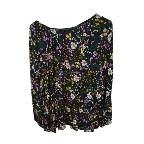 Romantic Floral Top Old Navy Long Sleeve Peek a Boo Neckline Lightweight L Girly - Picture 6 of 8